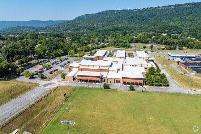 Red Bank Middle School recently updated its campus with a brand new facility.