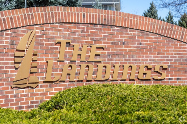 The Landings is a quiet and safe neighborhood.