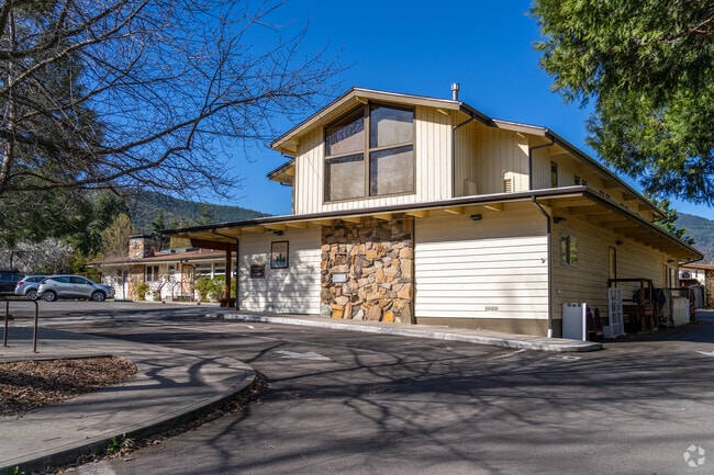 The Siskiyou School is located in Ashland, Oregon.