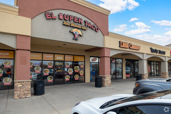 There are several places to eat in and around the Downtown Fountain neighborhood.