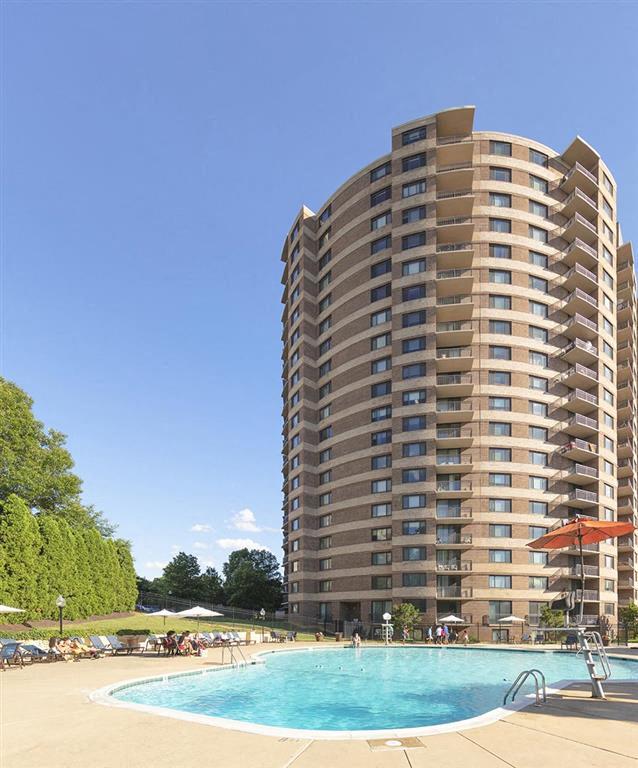 The Warwick Apartments, Silver Spring, MD 20902 - photo 7