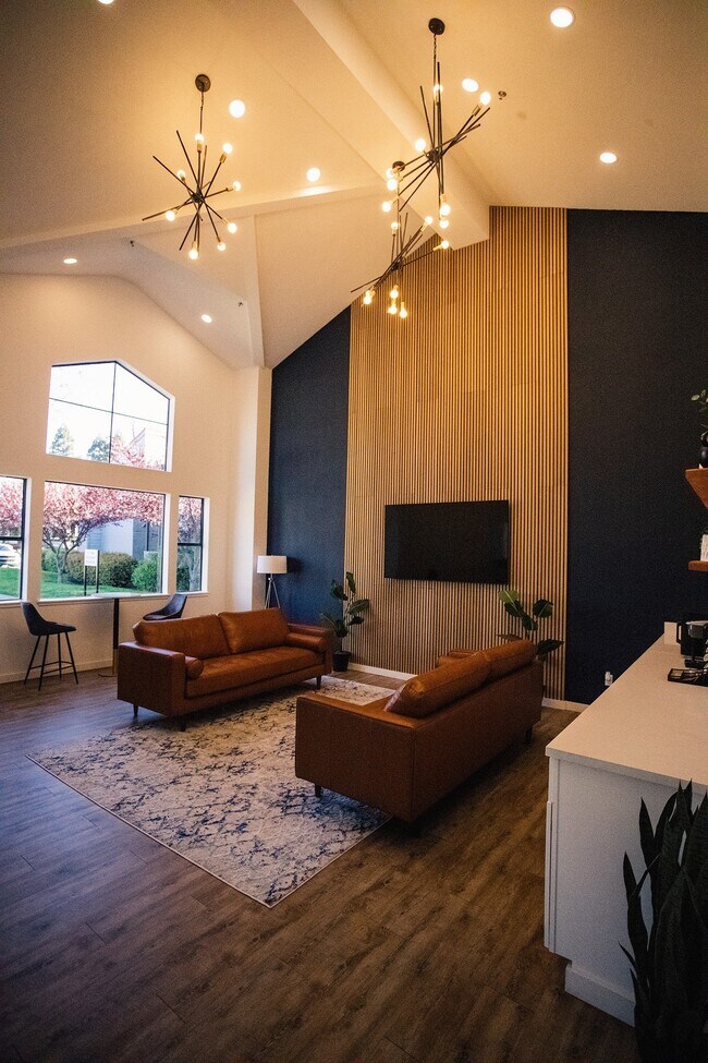 ReNew on Summerfield, Vacaville, CA 95687 - photo 2