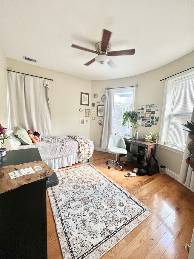 61 Wait St, Boston, MA 02120