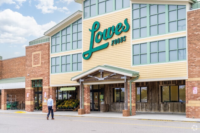 College Park-Fernside residents shop for groceries at Lowes Foods.