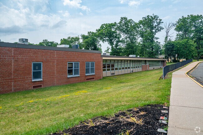 Exterior of Woodmont Elementary School.