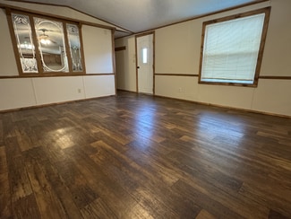 4664 Us-30, Kearney, NE 68845