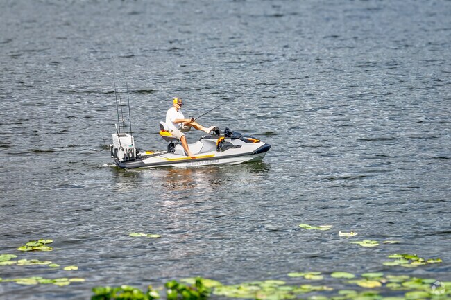 Exceptional water sport activities can be found at Lake Wales Park.