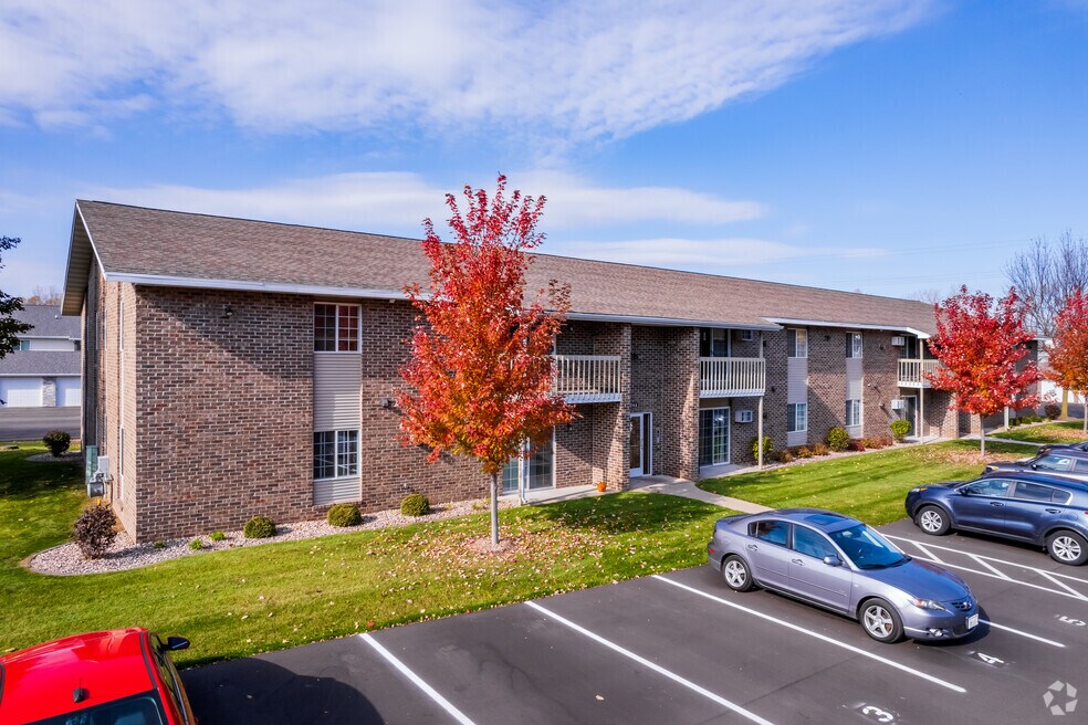 The Shores 2200 Nicolet Dr, Green Bay, WI