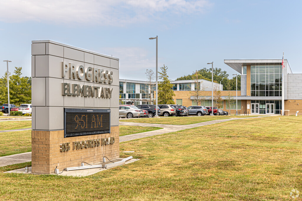 Progress Elementary School serves families in the Highland Farms area.