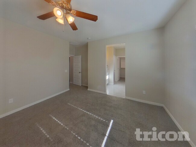 1330 N Parkcrest Cir, Mesa, AZ 85205 - photo 7