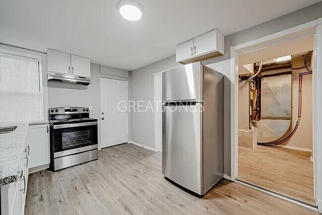 3416 Gasconade St, Saint Louis, MO 63118 - photo 4