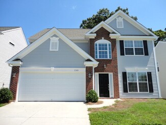 723 Twickenham Ln, Winston-Salem, NC 27127