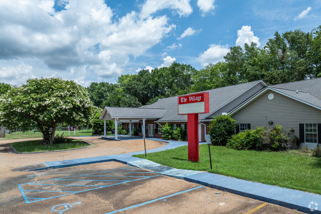 Vision Academy, located in Monroe, operates as a dedicated charter school.