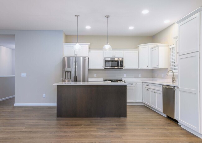 1824 August Moon Dr, Madison, WI 53718 - photo 7