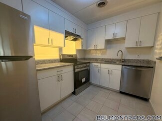 51 Hill Rd Unit 504, Belmont, MA 02478