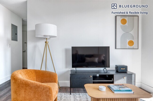 470 2nd Ave unit FL15-ID1063, New York, NY 10016 - photo 2