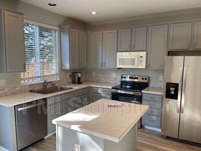 16140 NW Fescue Ct, Portland, OR 97229 - photo 4