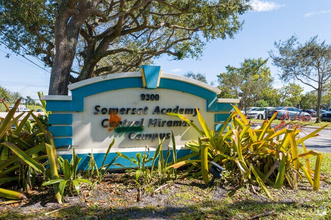 Somerset Preparatory Middle School offers a great curriculum to its students.