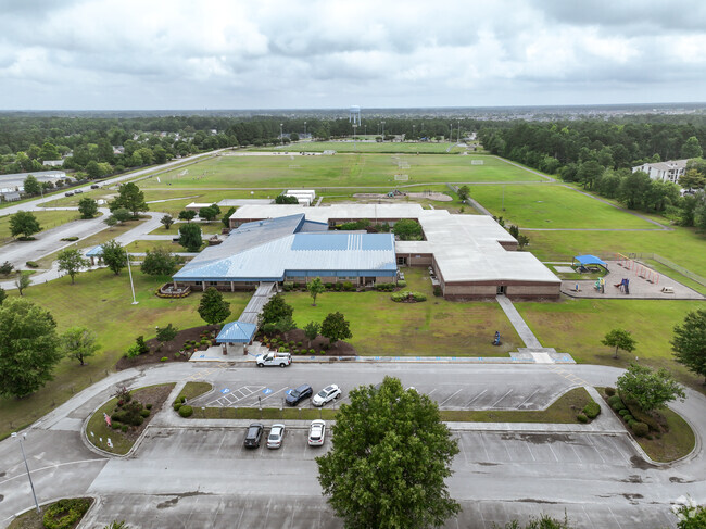 Dr Hubert Eaton Sr Elementary School is a public school located in Wilmington, NC.
