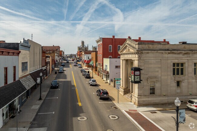 New restaurants and businesses have recently opened in downtown Shelby, Ohio.