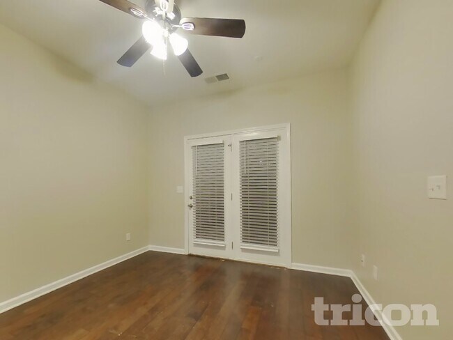 502 Hickory Leaf Ct, Mount Juliet, TN 37122 - photo 2