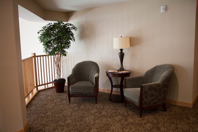 The Henderson Senior Apartments 55+ WAITLIST, Shakopee, MN 55379 - photo 5