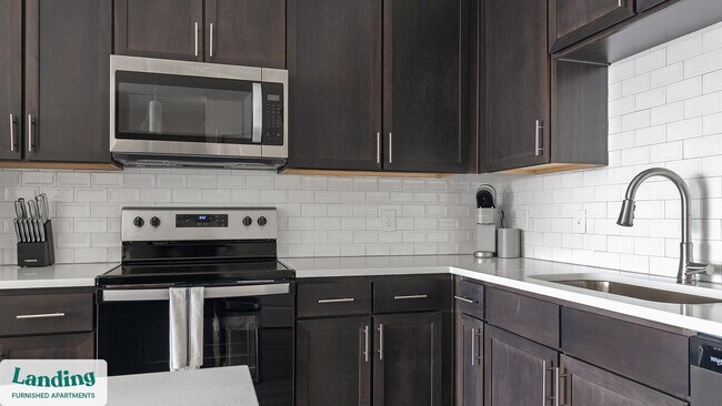 9650 52nd Ave E unit 1-311.1407530, Palmetto, FL 34221 - photo 4