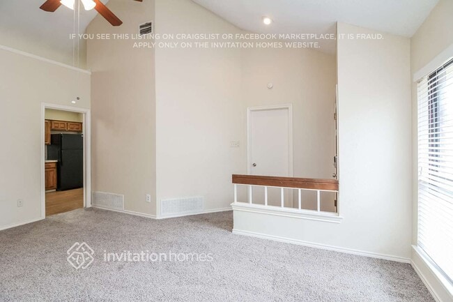 3703 Clover Hill Ln, Carrollton, TX 75007 - photo 3