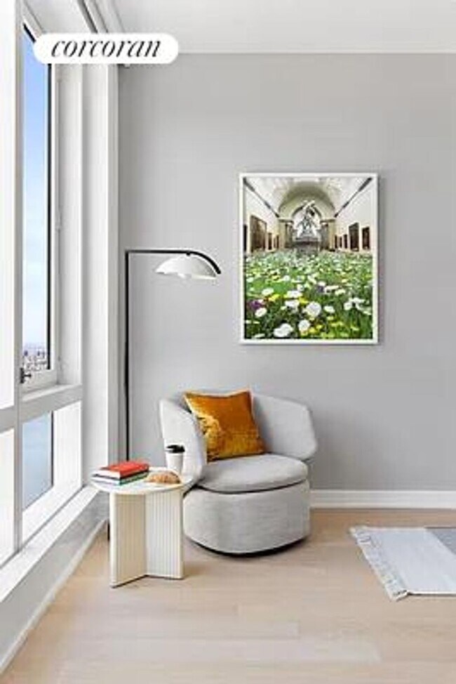 Lyra, New York, NY 10018 - photo 2