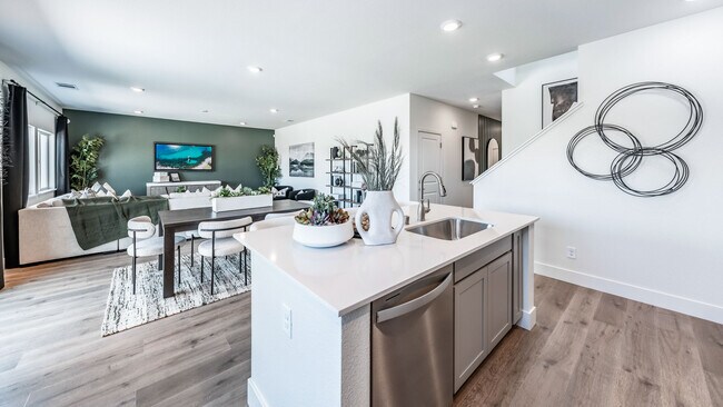 4242 White Feather Way, Sparks, NV 89436 - photo 5