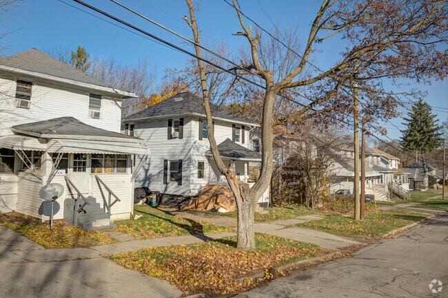 There is a wide variety of home styles in River North.