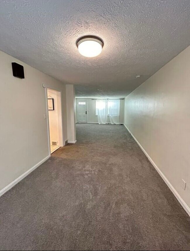 4056 Northfield Rd, Beachwood, OH 44122 - photo 5