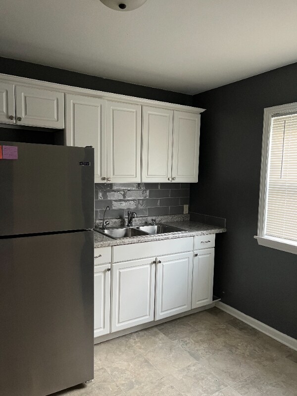 2358-2360 S 60th St unit 2358 (Lower Unit), West Allis, WI 53219 - photo 2
