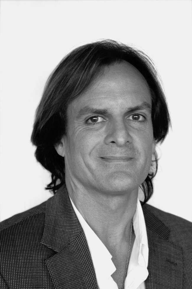 Christopher Bluntzer