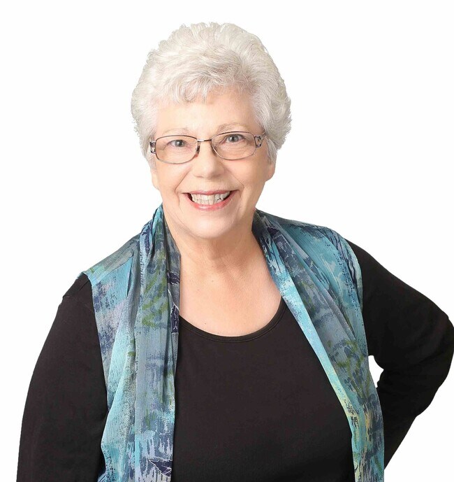 ANNIE KREMER
