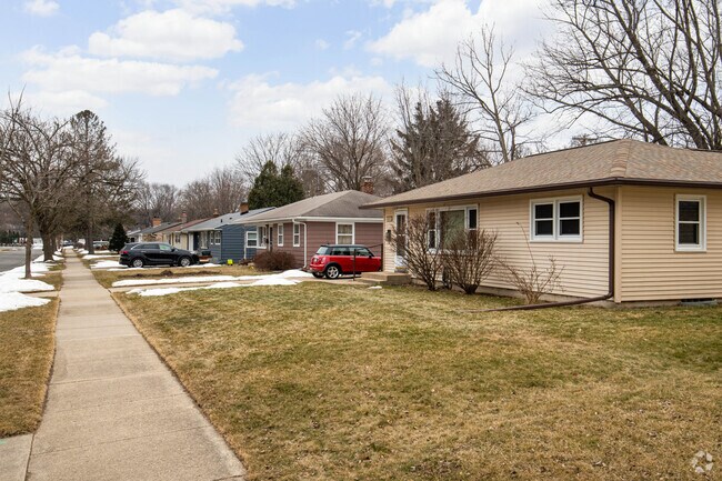 Ranch-style houses line the streets of Midvale Heights.