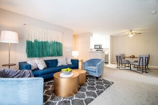 13915 Manderson Plaza, Omaha, NE 68164