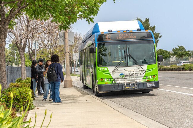 Residents of Hunter's Ridge have easy access to nearby public transportation.