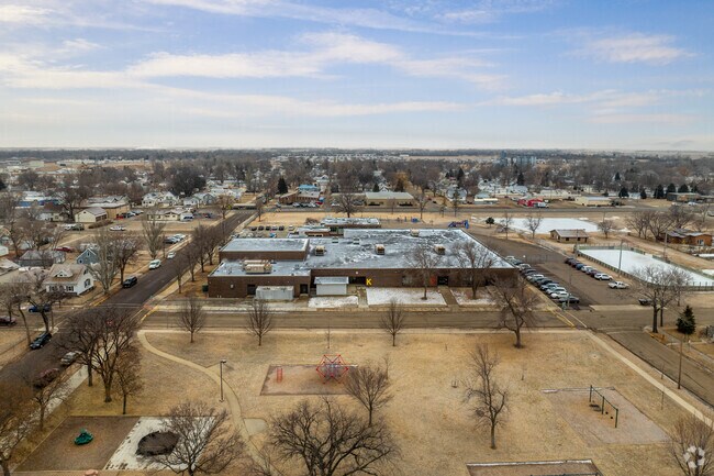 Lincoln Elementary School is part of the Aberdeen Public School System.