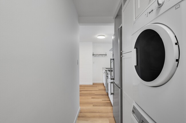 22 Montezuma St unit 22A, San Francisco, CA 94110 - photo 7