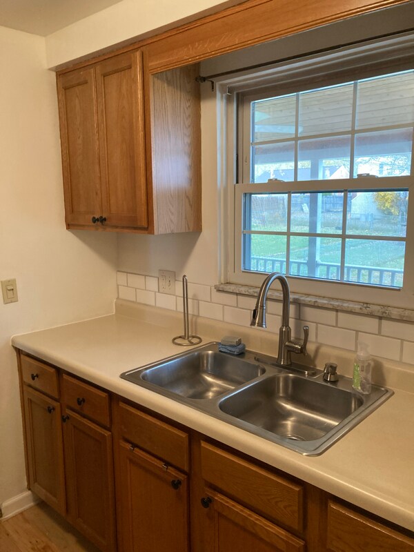 301 E James St, Homestead, PA 15120 - photo 3