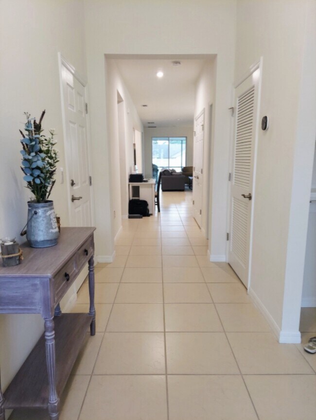 2500 Avian Loop, Kissimmee, FL 34741 - photo 3