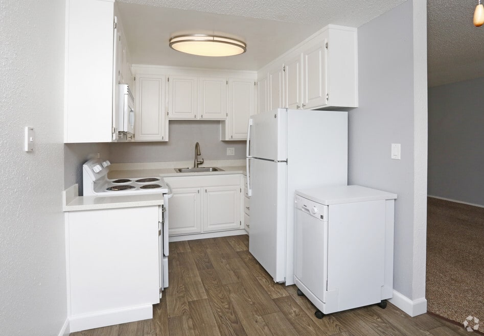 The Crest at Pacific Grove, Pacific Grove, CA 93950 - photo 2