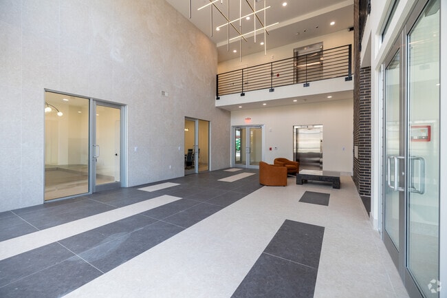 Five85West, Perth Amboy, NJ 08861 - photo 5