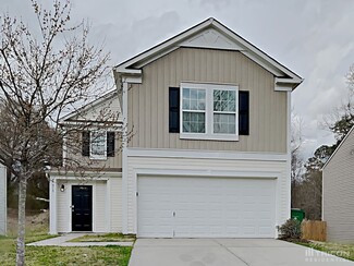 915 Capra Ct, Charlotte, NC 28214