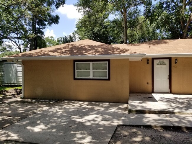 601 N Pruett St unit 601 N. Pruett (House, Baytown, TX 77520 - photo 7