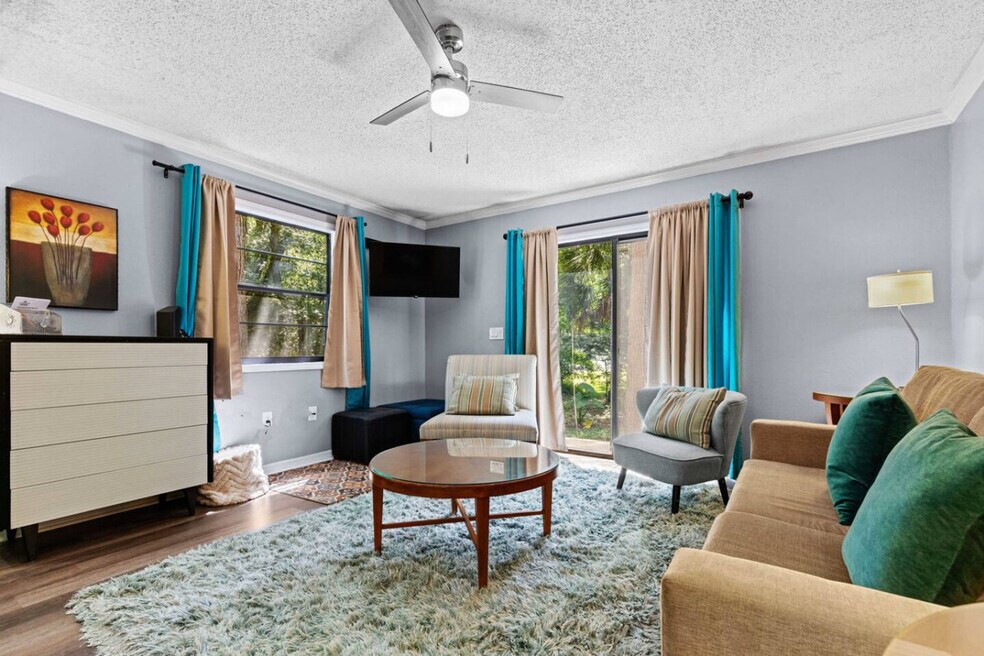 4531 SW 44th Ln unit ID1359103P, Gainesville, FL 32608 - photo 1