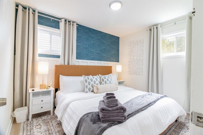 1326 E Evelyn Ave unit ID1032332P, Hazel Park, MI 48030 - photo 4