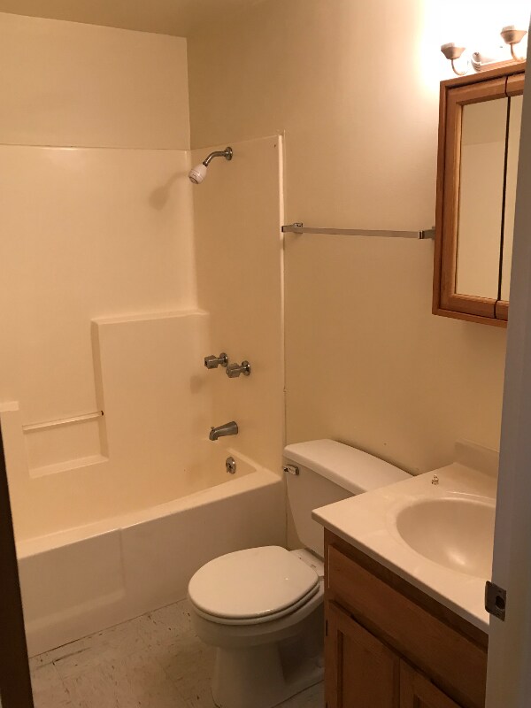 181 Main St unit 3, Whitesboro, NY 13492 - photo 6