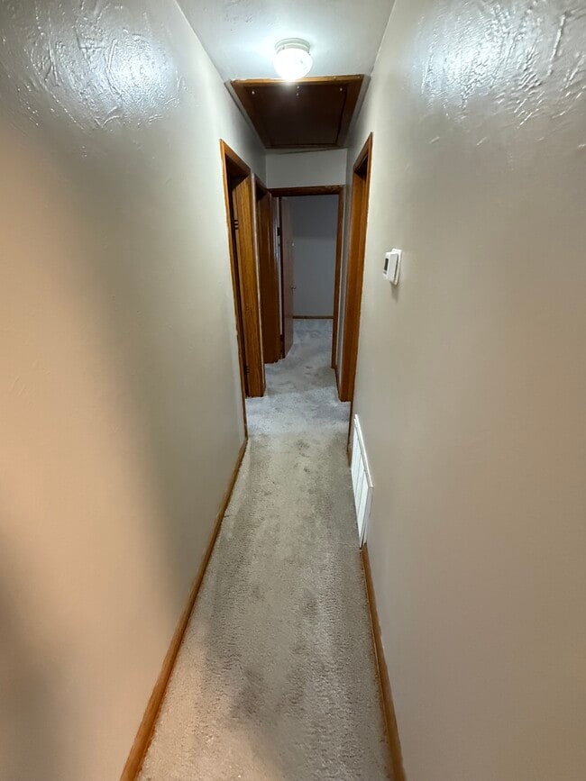 906 19th St, Vienna, WV 26105 - photo 2